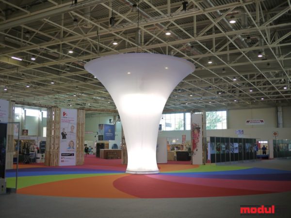 OCTANORM stand