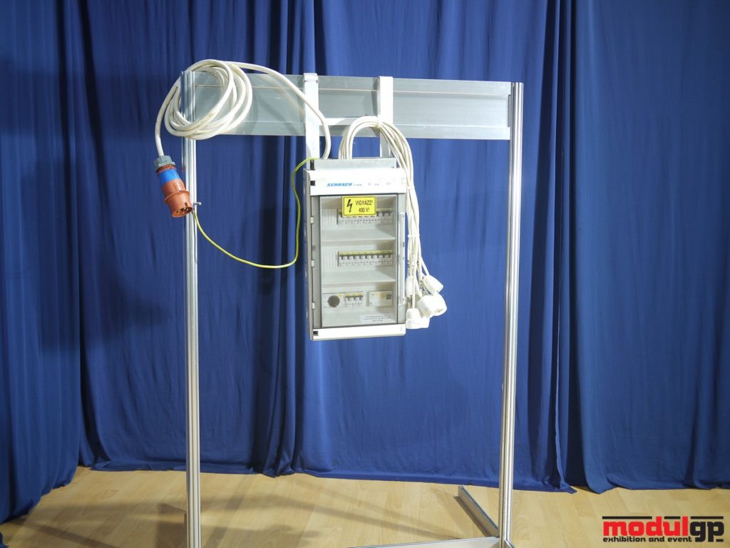 30*63 A-es (40 kW-os) biztosítótábla